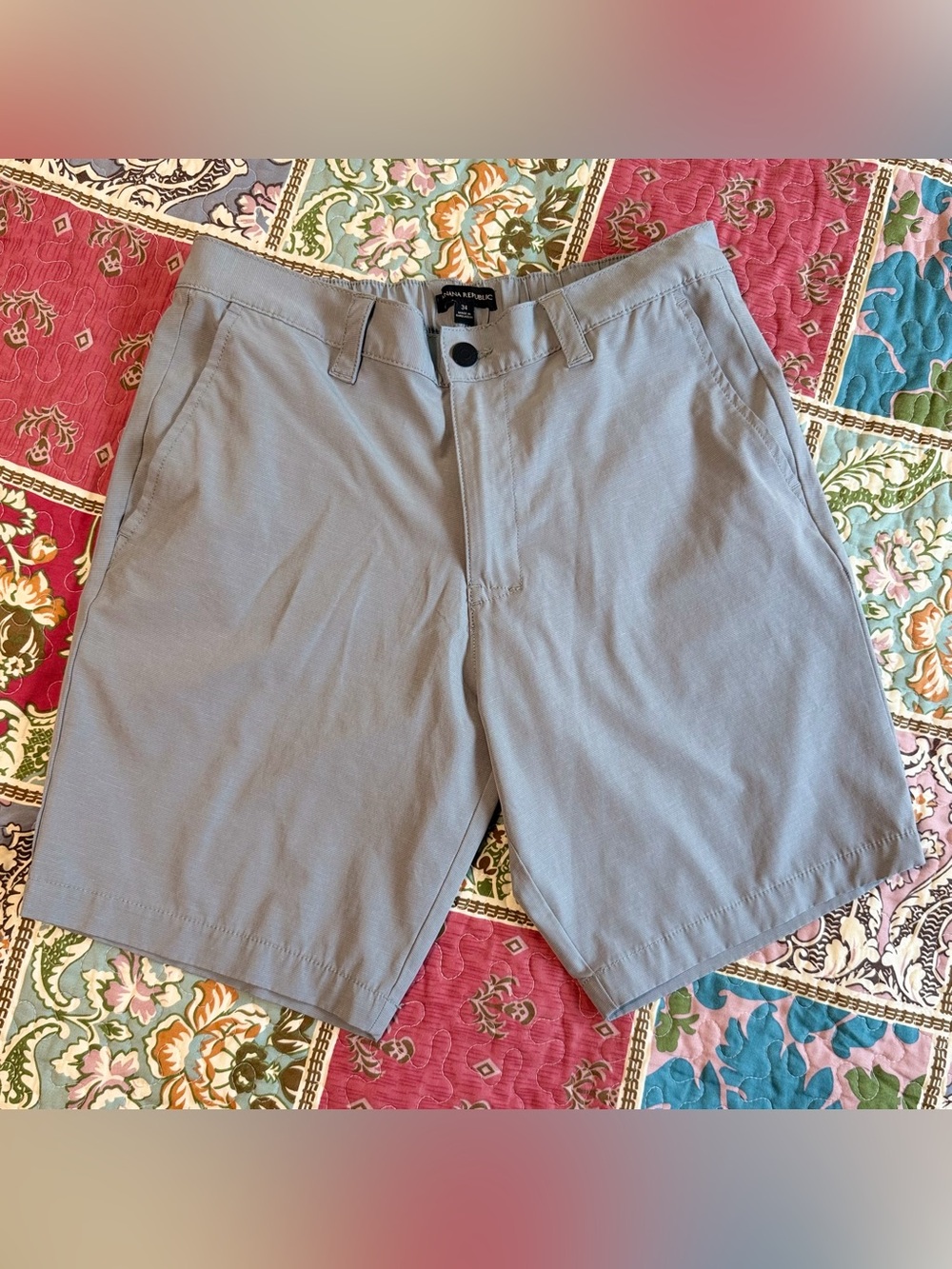Banana Republic Men’s Gray Comfort Stretch Shorts 34 Golf